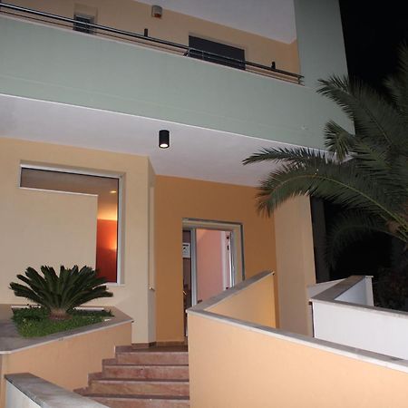 B&B Via Gallipoli Alezio Ngoại thất bức ảnh